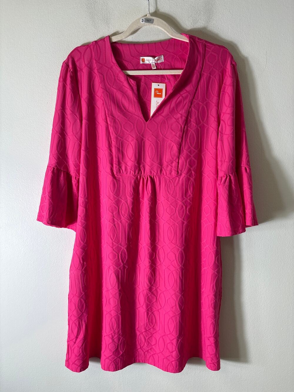 NWT Jude Connally Hot Pink 3/4 Bell Sleeve Knee Length Dress Sz M